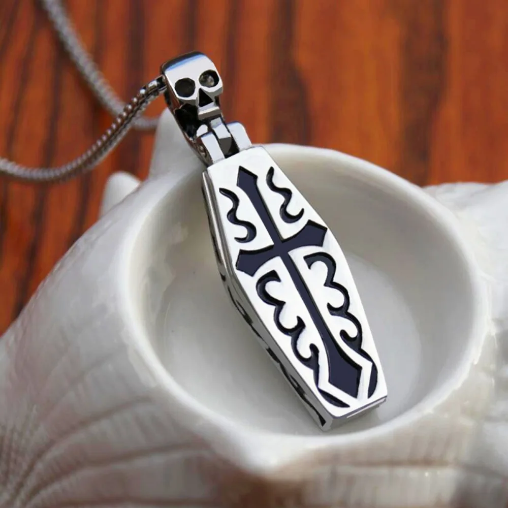 Collier pendentif crâne de vam - Men'S Vampire Accessories avis et prix